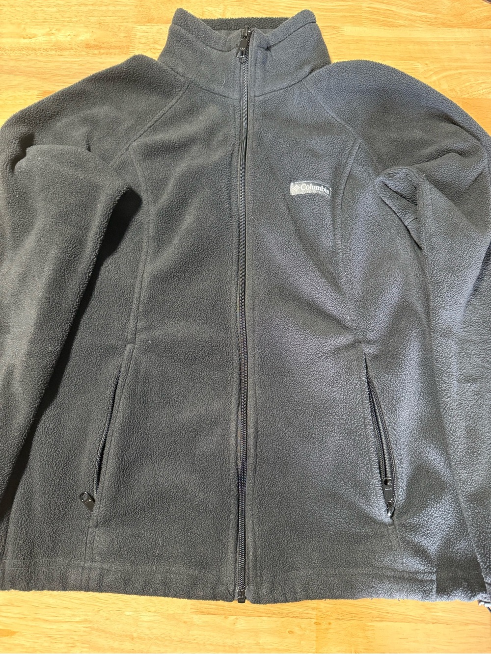 Women’s Columbia Black Full Zip Fleece Jacket Size Medium